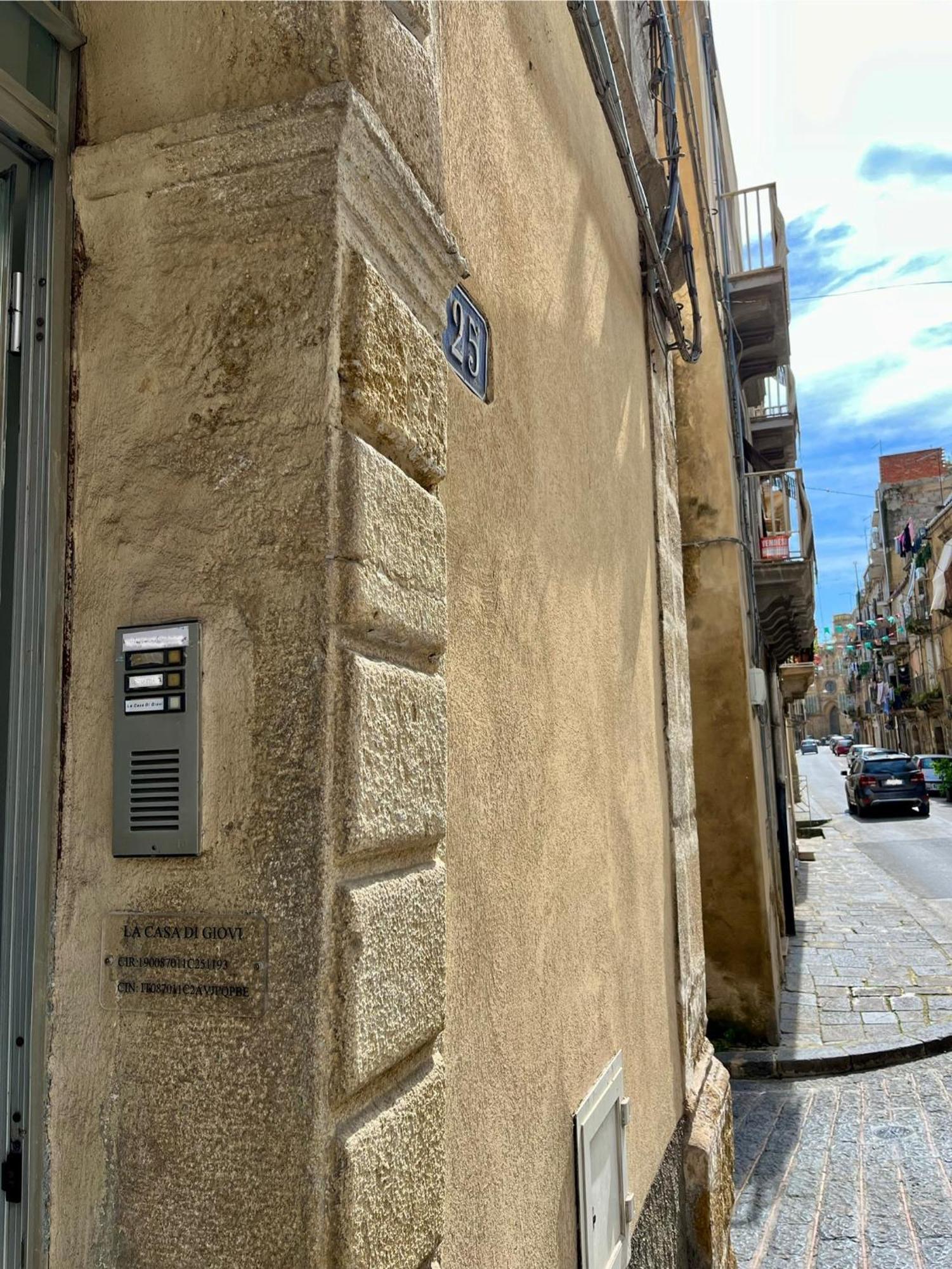 شقة Casa Di Giovi كالتاجيروني المظهر الخارجي الصورة